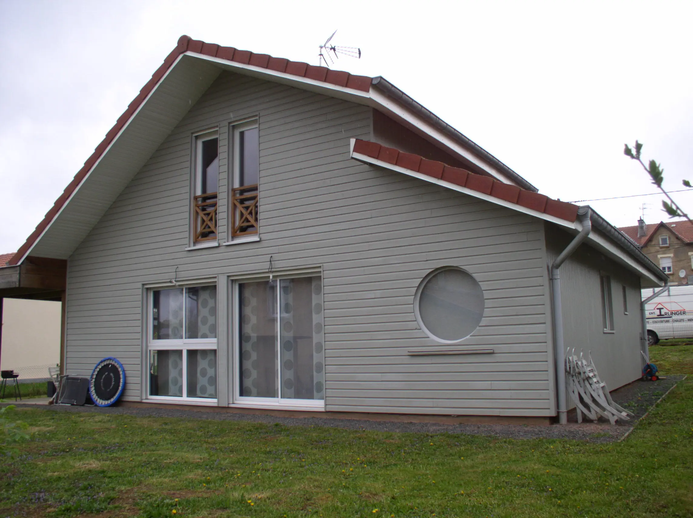 Pose de gouttières à Lunéville : sécurisez votre maison avec Irlinger